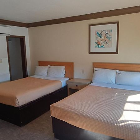 Hotel Coronado เอนเซนาดา ภายนอก รูปภาพ